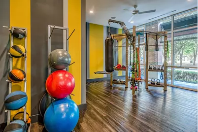 2801 Water Wall Drive #B1, Houston, TX 77056 - Photo 4