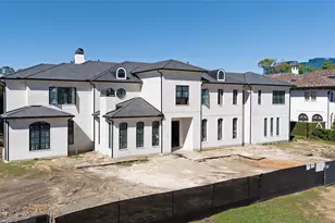 5324 Holly Springs Dr, Houston, TX 77056 - Photo 2