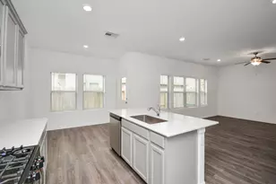 15822 Kinlough Dr, Humble, TX 77396 - Photo 10