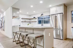 9219 Timberside Dr, Houston, TX 77025 - Photo 12