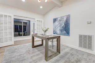 9219 Timberside Dr, Houston, TX 77025 - Photo 42