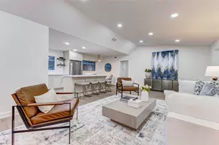 9219 Timberside Dr, Houston, TX 77025 - Photo 6