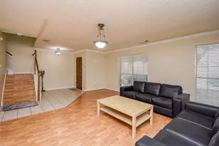 2235 Heatherwood Dr, Missouri City, TX 77489 - Photo 6