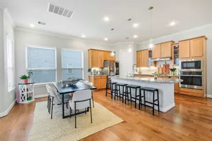 2007 Kirby Landing Dr, Houston, TX 77051 - Photo 10