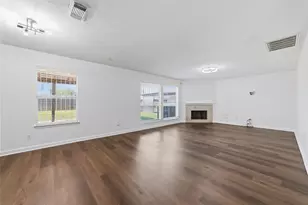 7110 Favian Ct, Houston, TX 77083 - Photo 16
