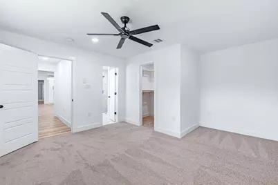8658 Sonneville Drive, Houston, TX 77080 - Photo 20