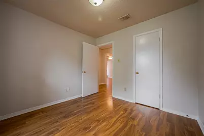 3007 Cloverdale, League City, TX 77573 - Photo 10