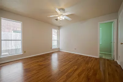 3007 Cloverdale, League City, TX 77573 - Photo 14