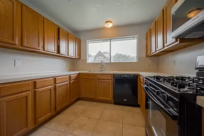 3007 Cloverdale, League City, TX 77573 - Photo 8