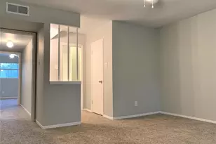 10004 Westview, Houston, TX 77055 - Photo 12
