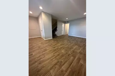 10004 Westview #A, Houston, TX 77055 - Photo 2