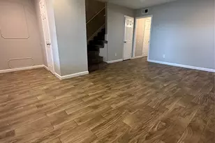 10004 Westview, Houston, TX 77055 - Photo 2