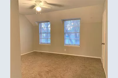 10004 Westview #A, Houston, TX 77055 - Photo 14