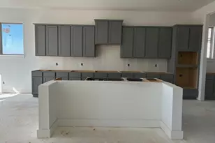 318 Legacy Point Dr, Sealy, TX 77474 - Photo 8