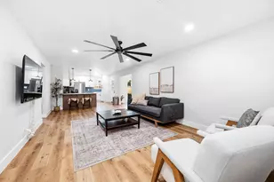 2506 Swan Ct, Houston, TX 77058 - Photo 8
