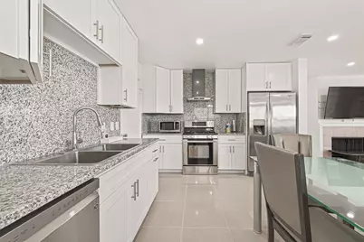 15707 Crooked Arrow Drive, Sugar Land, TX 77498 - Photo 18