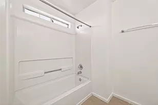 15707 Crooked Arrow Dr, Sugar Land, TX 77498 - Photo 32