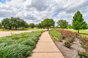 1611 Whitfield St, Sugar Land, TX 77479 - Photo 48