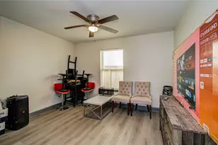 8134 Richland Dr, Houston, TX 77028 - Photo 24