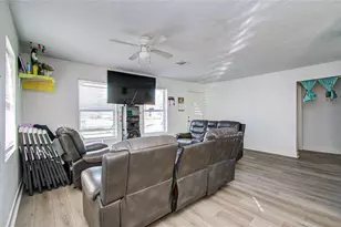 8134 Richland Dr, Houston, TX 77028 - Photo 12