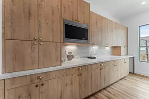 1122 W 17th St, Houston, TX 77008 - Photo 16