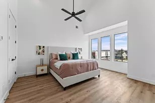 1122 W 17th St, Houston, TX 77008 - Photo 22