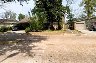 7613 Parker Rd, Houston, TX 77016 - Photo 4