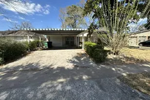 7613 Parker Rd, Houston, TX 77016 - Photo 1