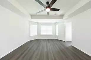 15435 Woody Hvn Dr, Conroe, TX 77302 - Photo 8