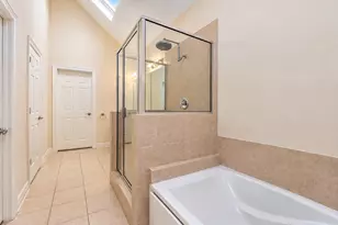 815 Garden Rose Ln, Houston, TX 77018 - Photo 8