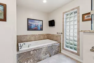 12518 Honeywood Trail, Houston, TX 77077 - Photo 46