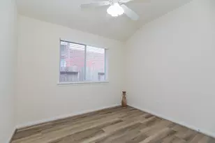 16518 Pademelon Dr, Sugar Land, TX 77498 - Photo 14