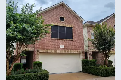 9821 Meredith Elise Court, Houston, TX 77025 - Photo 2