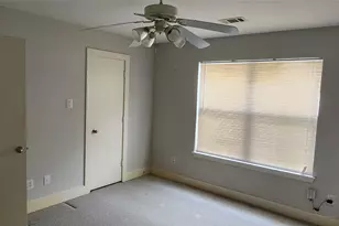 9821 Meredith Elise Ct, Houston, TX 77025 - Photo 24