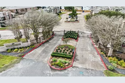 18800 Egret Bay Boulevard #102, Webster, TX 77058 - Photo 8