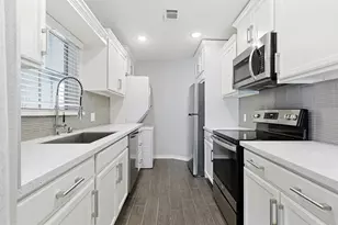 18800 Egret Bay Blvd, Webster, TX 77058 - Photo 22