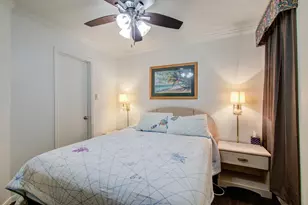 6300 Seawall Blvd, Galveston, TX 77551 - Photo 4