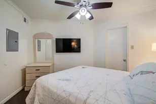 6300 Seawall Blvd, Galveston, TX 77551 - Photo 46