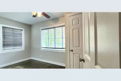 6927 Burgess Street, Houston, TX 77021 - Photo 14