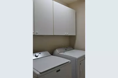 5 W Broken Oak Court, The Woodlands, TX 77381 - Photo 10