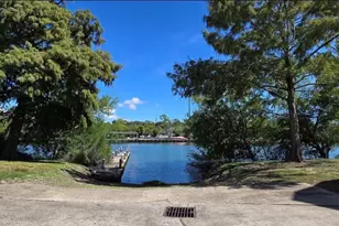 18617 Egret Bay Blvd, Webster, TX 77058 - Photo 22