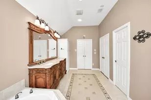 731 Avery Dr, Sugar Land, TX 77479 - Photo 28