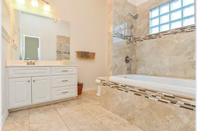 4433 Pease, Houston, TX 77023 - Photo 22