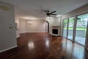 2013 Enterprise Ave, League City, TX 77573 - Photo 2