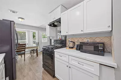 10915 Clear Fork Drive, Humble, TX 77396 - Photo 6