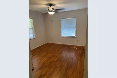 1802 N Avenue Q, Freeport, TX 77541 - Photo 18