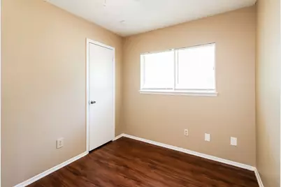 13427 Boonway Drive, Houston, TX 77045 - Photo 12