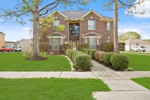 308 Meadow Trail Ct, Friendswood, TX 77546 - Photo 1