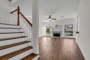 3815 Hogan Ct, Sugar Land, TX 77479 - Photo 8