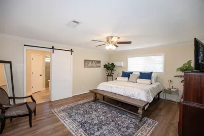 15719 Crestbrook Drive, Houston, TX 77059 - Photo 22